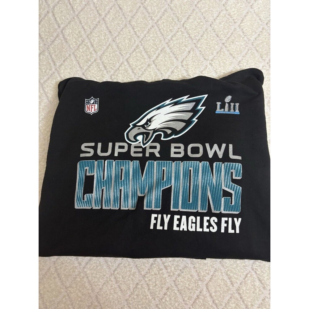 Philadelphia Eagles Women’s Lightweight Hoodie. Size Small. Super Bowl Champs